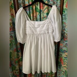 NWT Abercrombie and Fitch White Puff Sleeve Dress